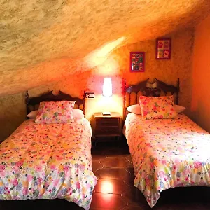 Cuevas Del Sol Setenil De Las Bodegas